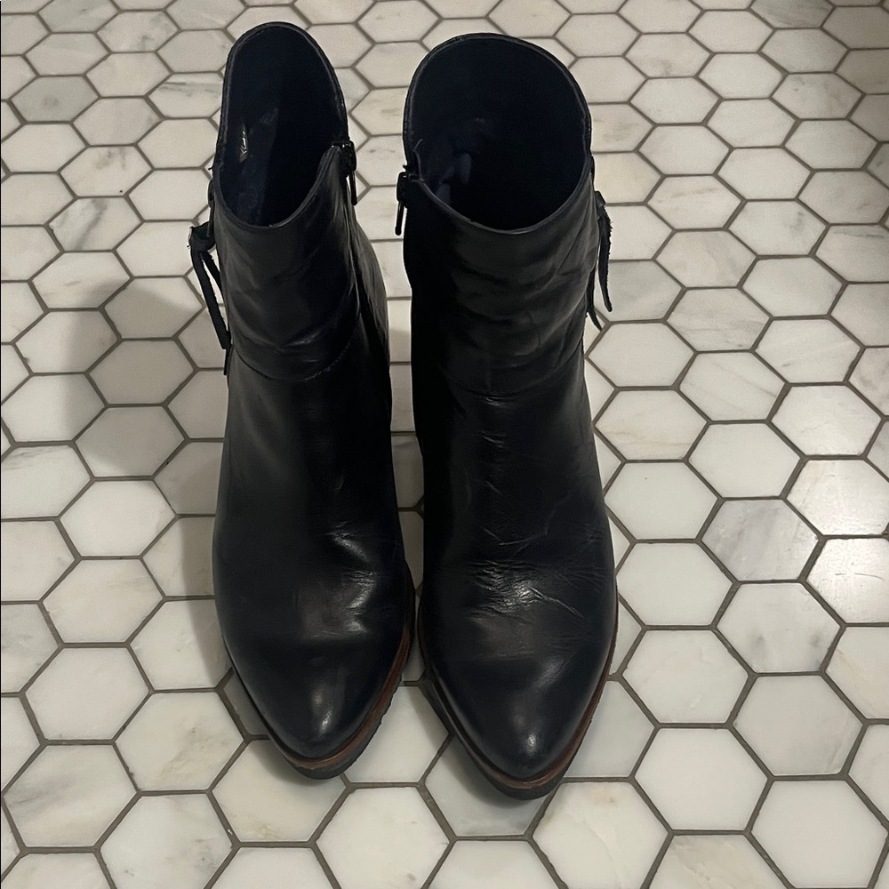 Elegant Black Ankle Booties